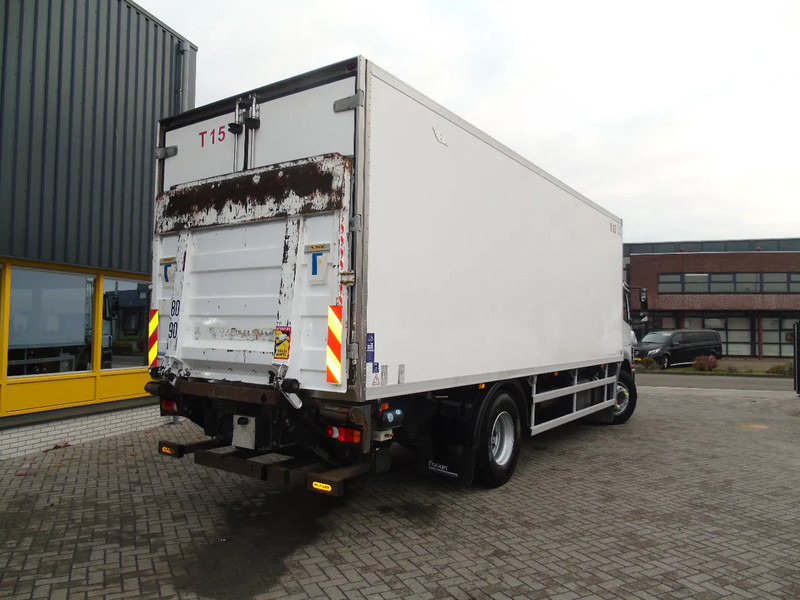 Mercedes-Benz Axor 1829 + CARRIER SUPRA 950 + LIFT + ATP + EURO 5 - Camião frigorífico: foto 5 Mercedes-Benz Axor 1829 + CARRIER SUPRA 950 + LIFT + ATP + EURO 5 - Camião frigorífico: foto 5