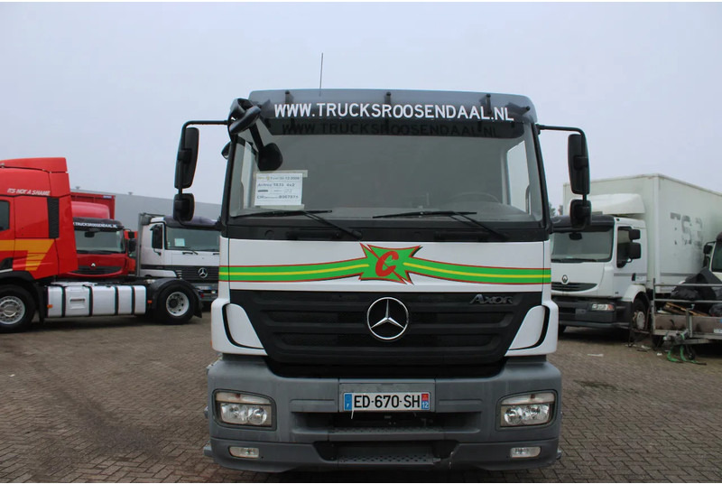 Mercedes-Benz Axor 1833 + tipper + manual - Camião basculante: foto 3 Mercedes-Benz Axor 1833 + tipper + manual - Camião basculante: foto 3