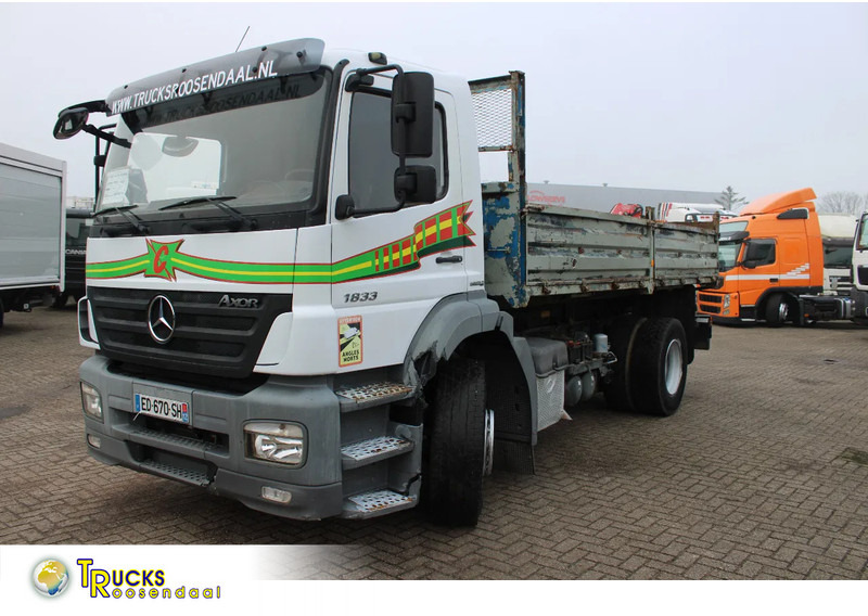 Mercedes-Benz Axor 1833 + tipper + manual - Camião basculante: foto 1 Mercedes-Benz Axor 1833 + tipper + manual - Camião basculante: foto 1