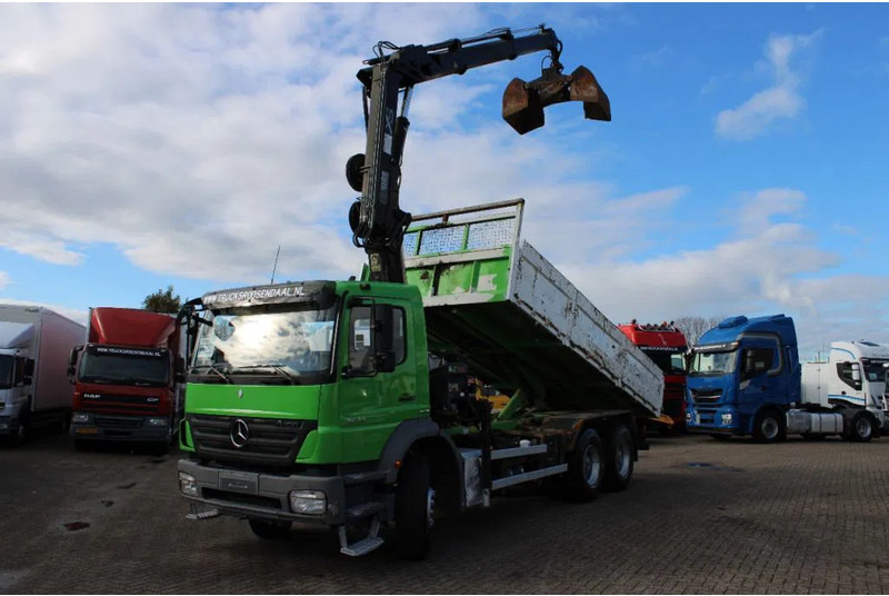 Mercedes-Benz Axor 2633 + TIPPER + HIAB 144 + REMOTE + MANUAL + 6x4 - Camião basculante, Camião grua: foto 2 Mercedes-Benz Axor 2633 + TIPPER + HIAB 144 + REMOTE + MANUAL + 6x4 - Camião basculante, Camião grua: foto 2