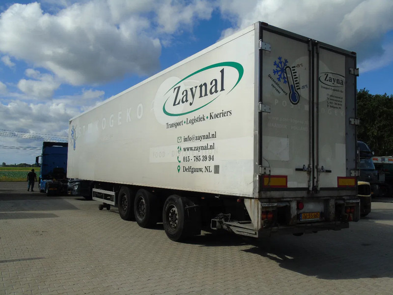 Pacton 3x SAF + carrier vector 1800 + lift - Semi-reboque frigorífico: foto 3 Pacton 3x SAF + carrier vector 1800 + lift - Semi-reboque frigorífico: foto 3