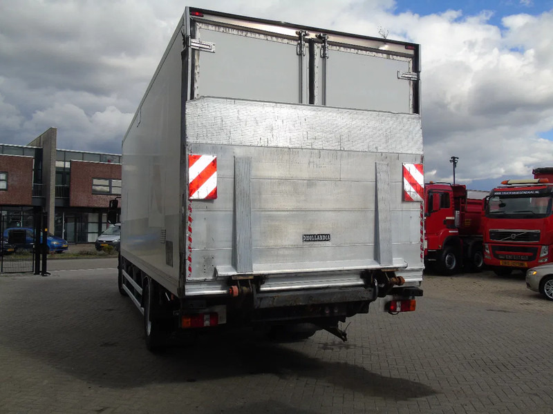 Renault Premium 370DXI + EURO 5 + MANUAL + 19T - Camião frigorífico: foto 4 Renault Premium 370DXI + EURO 5 + MANUAL + 19T - Camião frigorífico: foto 4