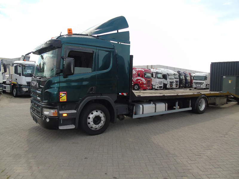 Scania P 270 + manual + hydrolic ramps + WINCH - Camião transporte de veículos: foto 2 Scania P 270 + manual + hydrolic ramps + WINCH - Camião transporte de veículos: foto 2