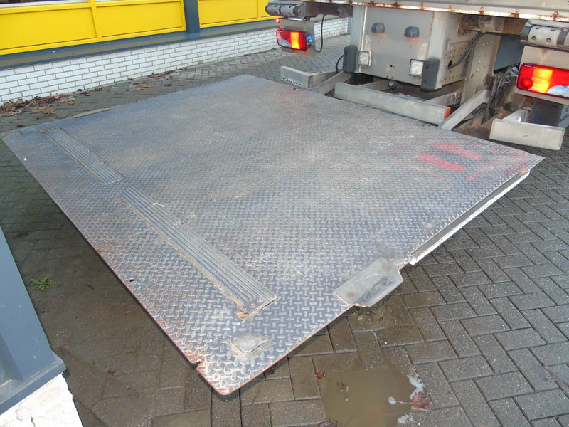 Scania P 310 + EURO 5 + LIFT + 19T - Camião furgão: foto 4 Scania P 310 + EURO 5 + LIFT + 19T - Camião furgão: foto 4