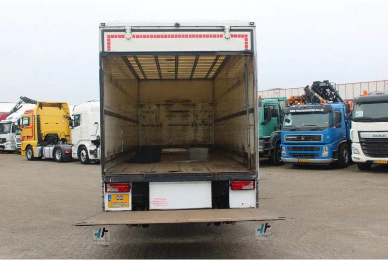 Scania P230 + LIFT + EURO 5 - Camião furgão: foto 3 Scania P230 + LIFT + EURO 5 - Camião furgão: foto 3