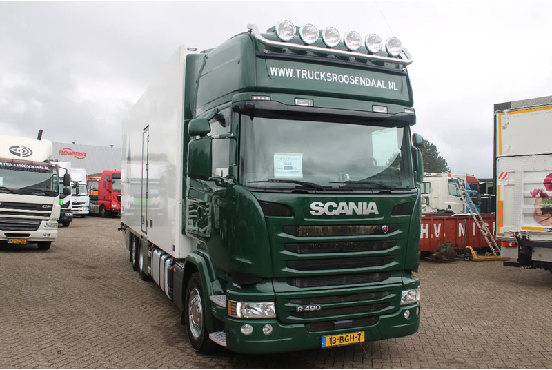 Scania R490 + 6X2 + EURO 6 + heating truck/ flowers FULL OPTION - Camião frigorífico: foto 3 Scania R490 + 6X2 + EURO 6 + heating truck/ flowers FULL OPTION - Camião frigorífico: foto 3