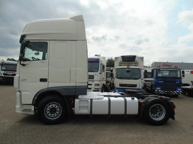 DAF XF 460 + euro 6 - Tractor: foto 4 DAF XF 460 + euro 6 - Tractor: foto 4