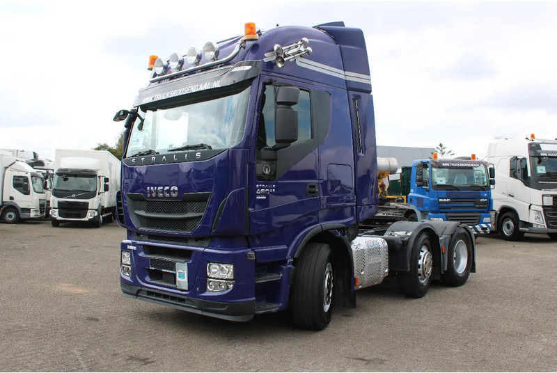 Iveco Stralis 460 + 6X2 + RETARDER + EURO 6 + SPOILERS - Tractor: foto 2 Iveco Stralis 460 + 6X2 + RETARDER + EURO 6 + SPOILERS - Tractor: foto 2