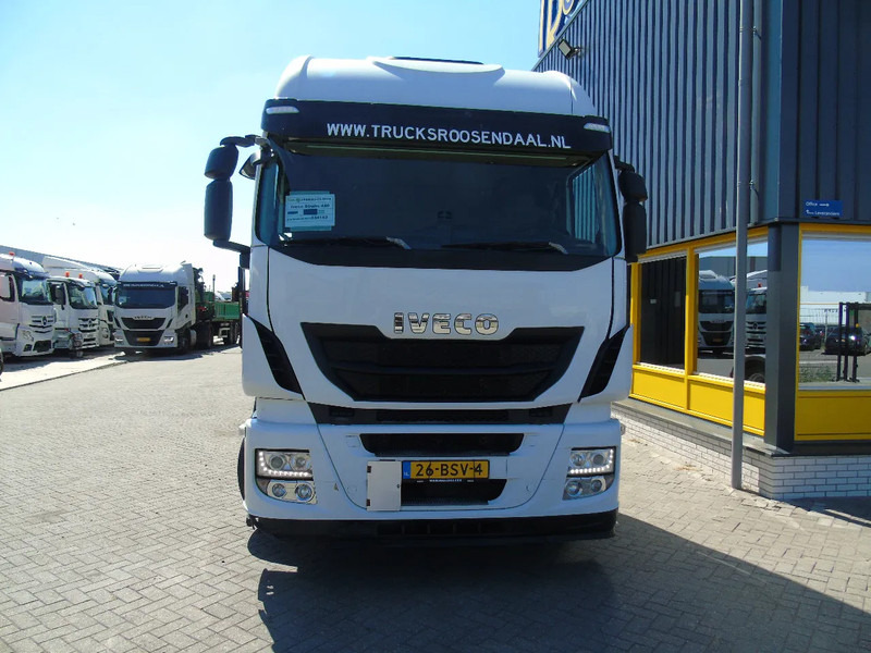 Iveco Stralis 480 + 6X2 + EURO 6 - Tractor: foto 4 Iveco Stralis 480 + 6X2 + EURO 6 - Tractor: foto 4