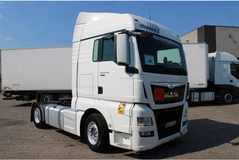 MAN TGX 18.480 + RETARDER + FULL OPTION + 4 PC IN STOCK + EURO 6 - Tractor: foto 3 MAN TGX 18.480 + RETARDER + FULL OPTION + 4 PC IN STOCK + EURO 6 - Tractor: foto 3