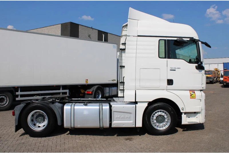 MAN TGX 18.480 + RETARDER + FULL OPTION + 4 PC IN STOCK + EURO 6 - Tractor: foto 4 MAN TGX 18.480 + RETARDER + FULL OPTION + 4 PC IN STOCK + EURO 6 - Tractor: foto 4