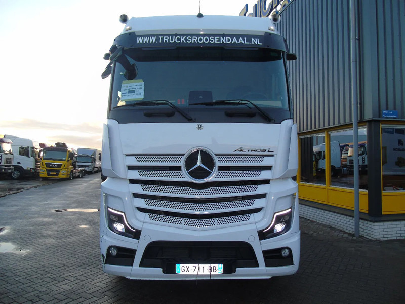 Mercedes-Benz Actros 1848 + RETARDER + PTO + FULL SPOILER + EURO 6 - Tractor: foto 4 Mercedes-Benz Actros 1848 + RETARDER + PTO + FULL SPOILER + EURO 6 - Tractor: foto 4