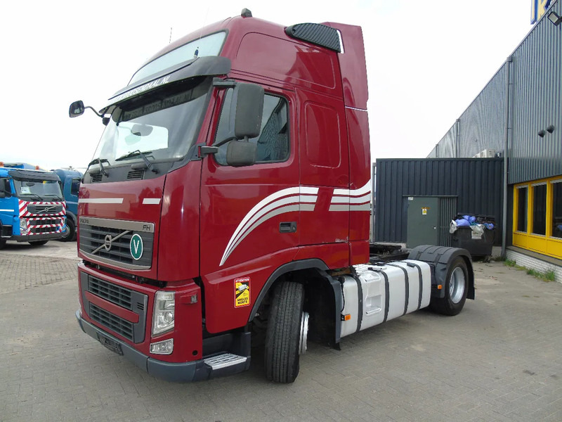 Volvo FH 460 + XL CAB + MANUAL + EURO 5 - Tractor: foto 3 Volvo FH 460 + XL CAB + MANUAL + EURO 5 - Tractor: foto 3