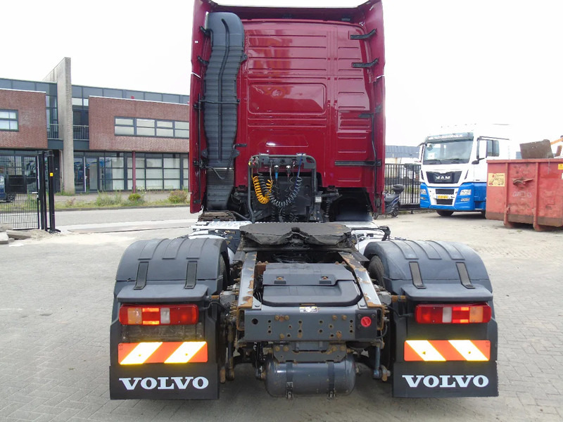 Volvo FH 460 + XL CAB + MANUAL + EURO 5 - Tractor: foto 4 Volvo FH 460 + XL CAB + MANUAL + EURO 5 - Tractor: foto 4
