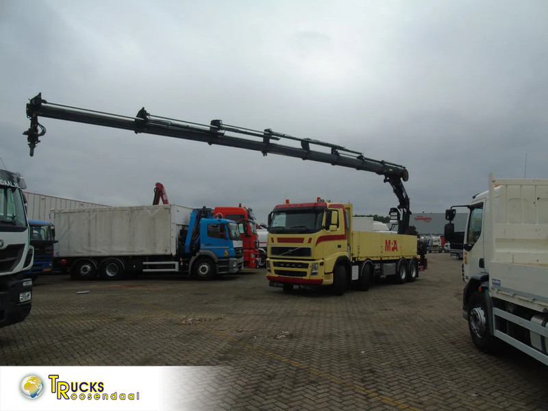 Volvo FH 440 + HIAB 422 E-7 + 8X4 + PERFECT CONDITION - Camião grua: foto 1 Volvo FH 440 + HIAB 422 E-7 + 8X4 + PERFECT CONDITION - Camião grua: foto 1