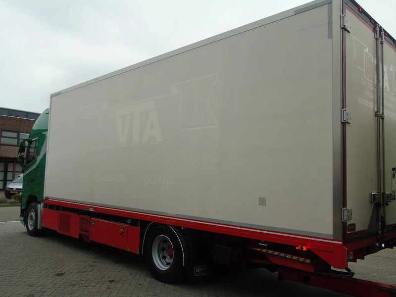 Volvo FH 460 + TRS + COMBI + EURO 6 - Camião frigorífico: foto 5 Volvo FH 460 + TRS + COMBI + EURO 6 - Camião frigorífico: foto 5