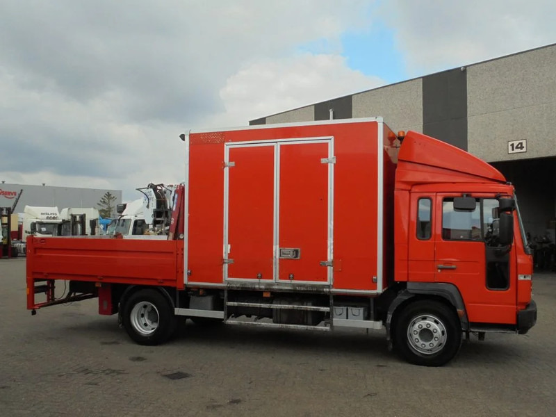 Camião de caixa aberta/ Plataforma Volvo FL 220 + Manual + HMF 150 crane: foto 6