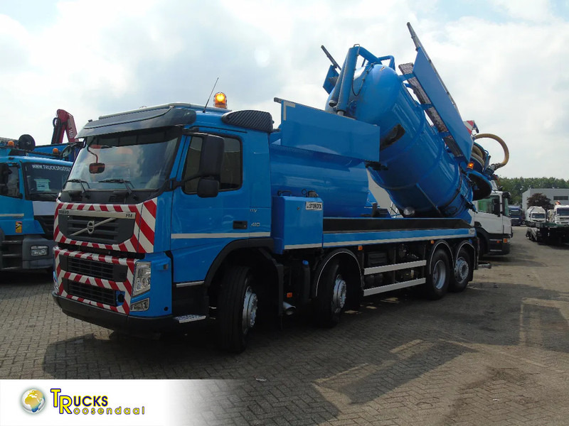 Volvo FM 420 + STOKOTA ECOTA 10.500LITER + 8X2 + WEB - Caminhão limpa fossa: foto 1 Volvo FM 420 + STOKOTA ECOTA 10.500LITER + 8X2 + WEB - Caminhão limpa fossa: foto 1