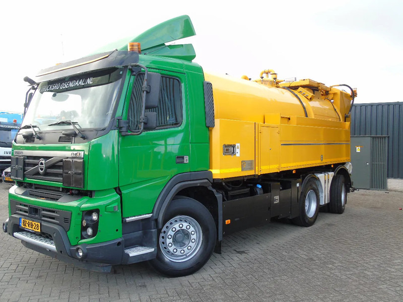 Volvo FMX 420 + 15.000L + URACA + 6X4 + EURO 5 - Caminhão limpa fossa: foto 2 Volvo FMX 420 + 15.000L + URACA + 6X4 + EURO 5 - Caminhão limpa fossa: foto 2