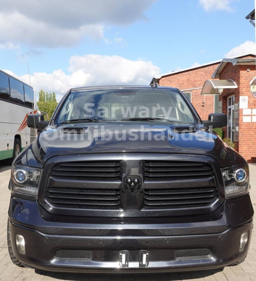 Dodge RAM 1500 HEMI 5.7 CREW CAB*Tüv:08.2027*Bighorn* - SUV: foto 5 Dodge RAM 1500 HEMI 5.7 CREW CAB*Tüv:08.2027*Bighorn* - SUV: foto 5