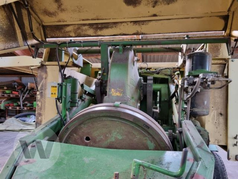 Enfardadeira de fardos quadrados Krone Big Pack 120-80: foto 6 Enfardadeira de fardos quadrados Krone Big Pack 120-80: foto 6