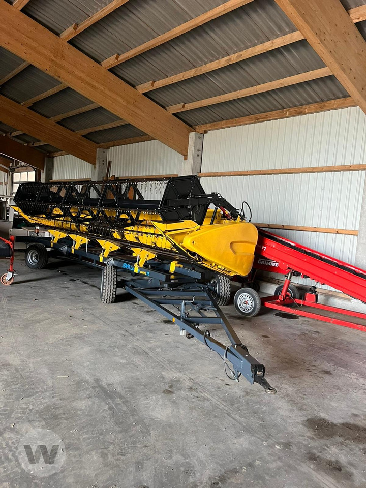 New Holland CR 8080 - Ceifeira debulhadora: foto 4 New Holland CR 8080 - Ceifeira debulhadora: foto 4