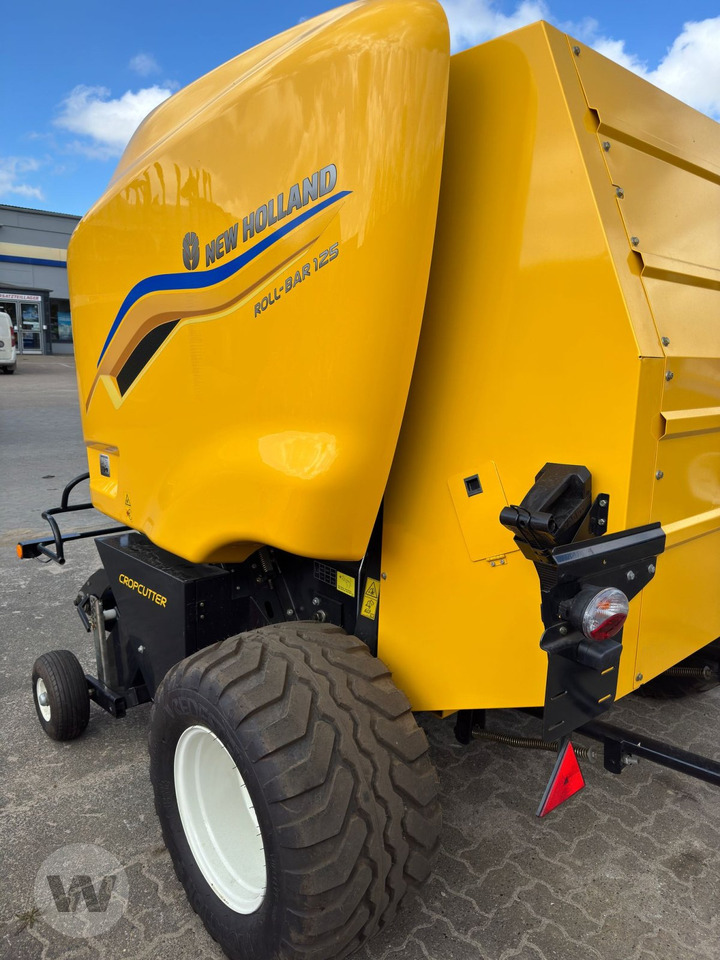 New Holland RB 125 RC - Enfardadeira de fardos redondos: foto 1 New Holland RB 125 RC - Enfardadeira de fardos redondos: foto 1