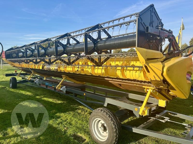 New Holland Schneidwerk 10,70 m - Plataforma para colheitadeira: foto 3 New Holland Schneidwerk 10,70 m - Plataforma para colheitadeira: foto 3