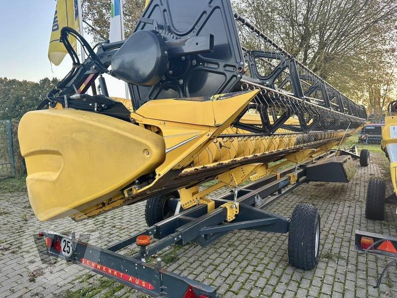 New Holland Schneidwerk 40 GHVF - Plataforma para colheitadeira: foto 1 New Holland Schneidwerk 40 GHVF - Plataforma para colheitadeira: foto 1