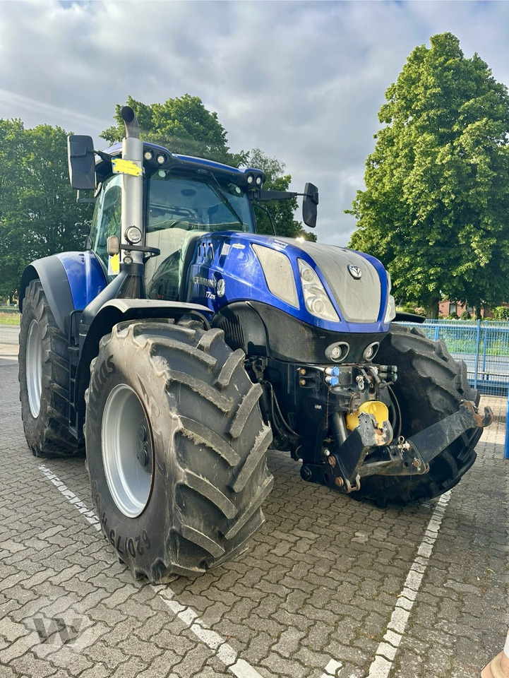 New Holland T 7.270 AC - Trator: foto 2 New Holland T 7.270 AC - Trator: foto 2