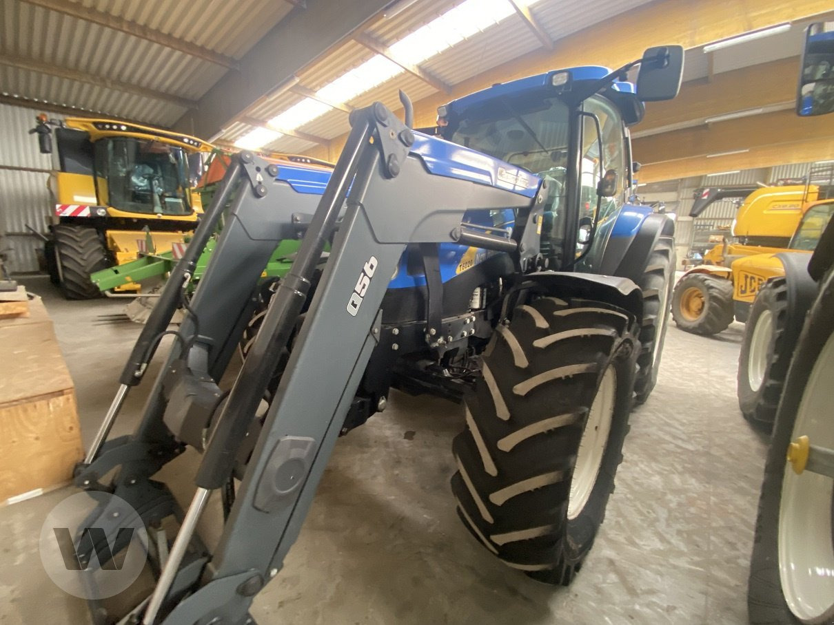 New Holland T6020 Elite - Trator: foto 1 New Holland T6020 Elite - Trator: foto 1