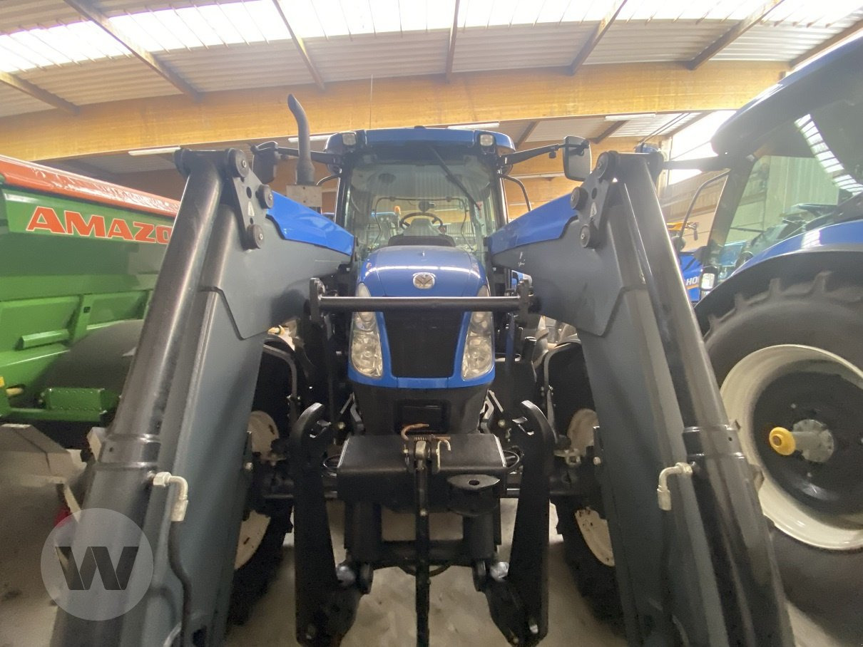 New Holland T6020 Elite - Trator: foto 3 New Holland T6020 Elite - Trator: foto 3
