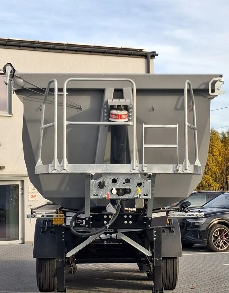 Kögel stalowa wywrotka 27 m3 - Semi-reboque basculante: foto 3 Kögel stalowa wywrotka 27 m3 - Semi-reboque basculante: foto 3