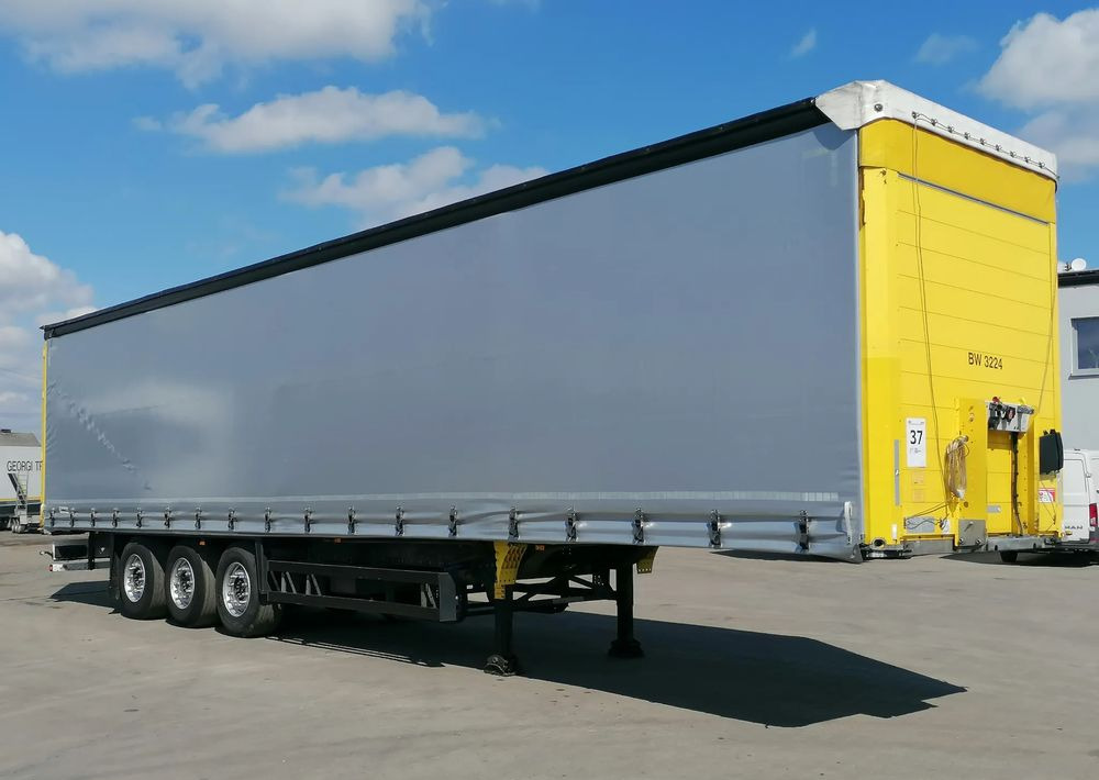 Schmitz Cargobull STANDARD FIRANKA- MOŻLIWY WYNAJEM - Semi-reboque de lona: foto 3 Schmitz Cargobull STANDARD FIRANKA- MOŻLIWY WYNAJEM - Semi-reboque de lona: foto 3