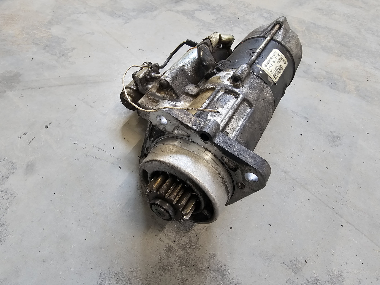 MERCEDES-BENZ ATEGO MP4 EURO 6 / ENGINE STARTER / OM936 / A0071511601 - Motor de arranque: foto 4 MERCEDES-BENZ ATEGO MP4 EURO 6 / ENGINE STARTER / OM936 / A0071511601 - Motor de arranque: foto 4