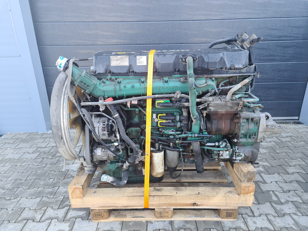 VOLVO FH FM ENGINE D13A 360 EC06 / COMPLETE - Motor: foto 1 VOLVO FH FM ENGINE D13A 360 EC06 / COMPLETE - Motor: foto 1