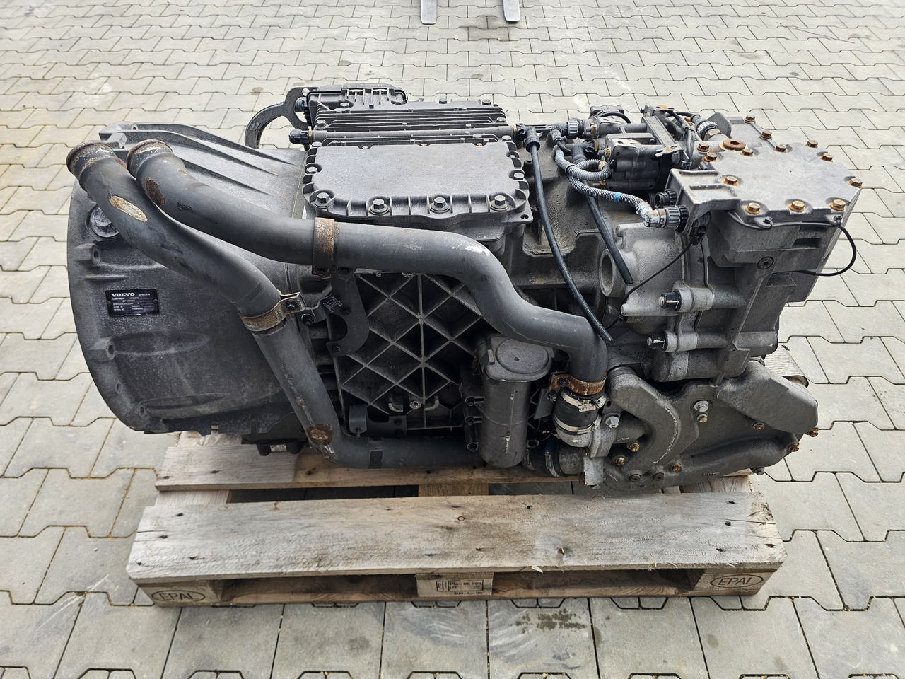 VOLVO FH FM FMX / SPO2812 / RETARDER / CRAWLER / COMPLETE GEARBOX - Caixa de velocidade: foto 5 VOLVO FH FM FMX / SPO2812 / RETARDER / CRAWLER / COMPLETE GEARBOX - Caixa de velocidade: foto 5