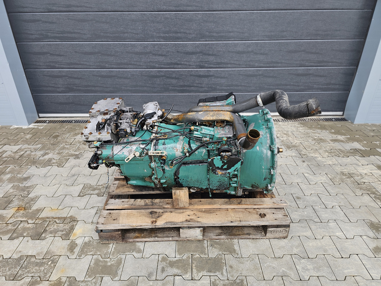 VOLVO FH13 FH16 / GEARBOX / RETARDER / VTO2814B / MANUAL / WORLDWIDE DELIVERY - Caixa de velocidade: foto 2 VOLVO FH13 FH16 / GEARBOX / RETARDER / VTO2814B / MANUAL / WORLDWIDE DELIVERY - Caixa de velocidade: foto 2