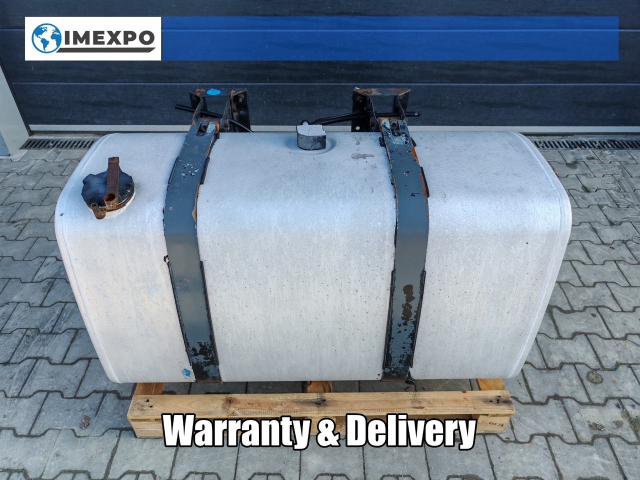 VOLVO RENAULT / ALU FUEL TANK / 125x69x71 / 510L / 21821397 - Tanque de combustível: foto 1 VOLVO RENAULT / ALU FUEL TANK / 125x69x71 / 510L / 21821397 - Tanque de combustível: foto 1