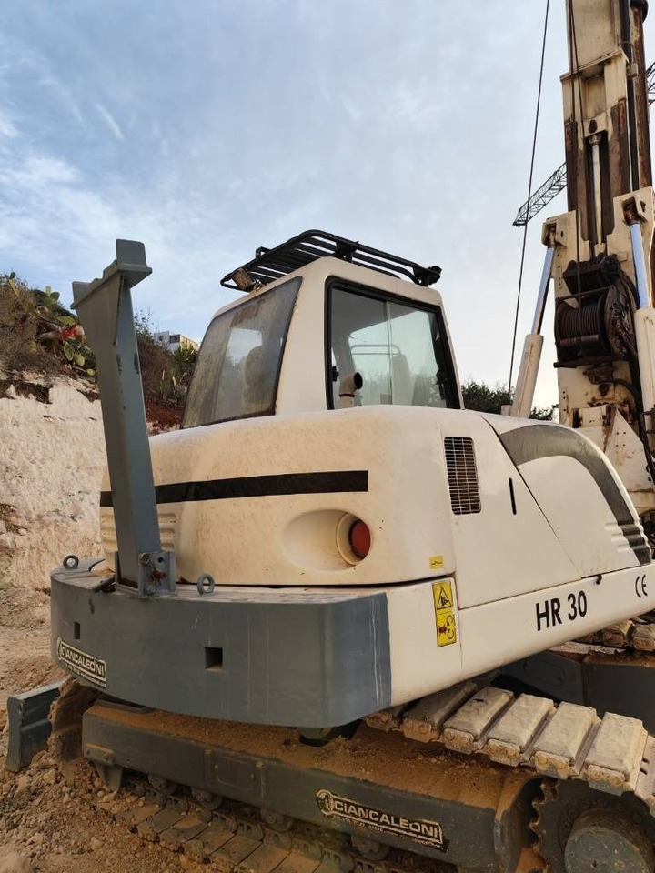 Mait HR30  - Bate estaca: foto 3 Mait HR30  - Bate estaca: foto 3