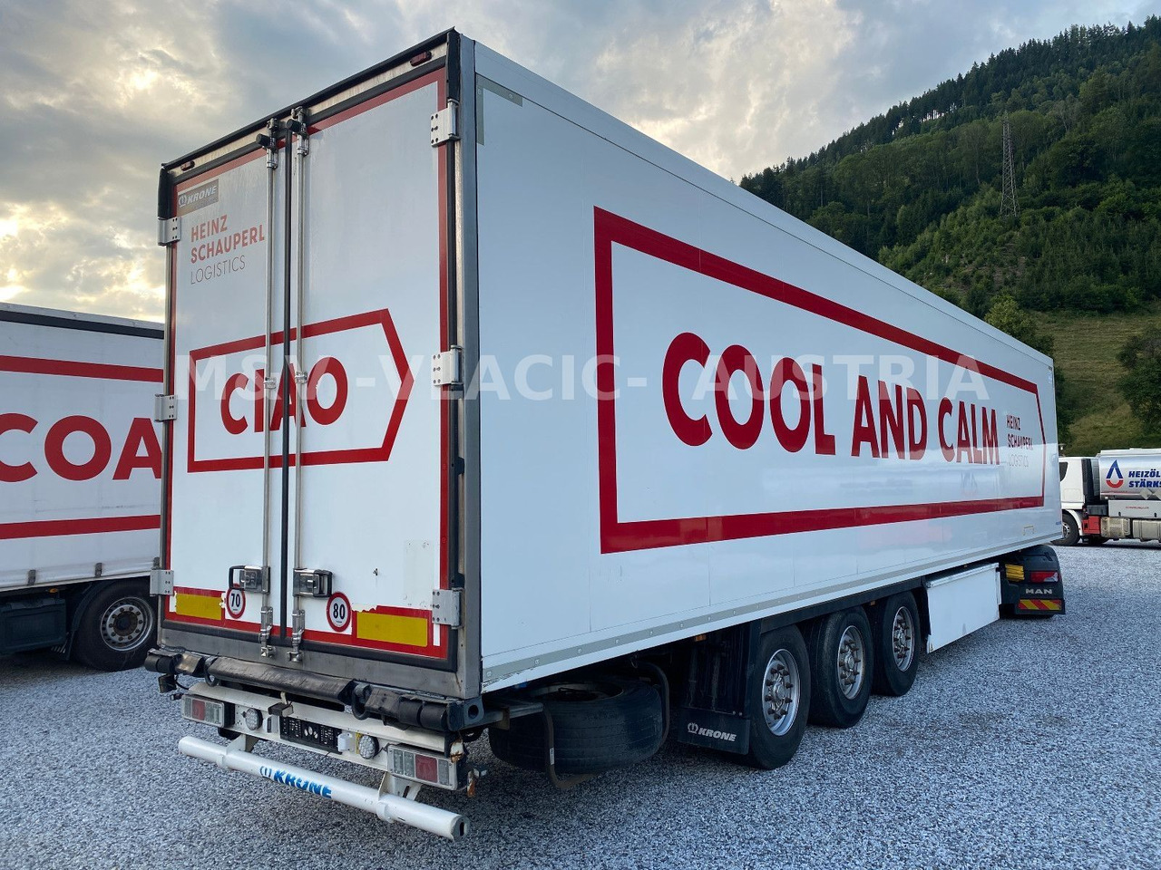 Krone Doppelstock / Carrier 1950 - Semi-reboque frigorífico: foto 3 Krone Doppelstock / Carrier 1950 - Semi-reboque frigorífico: foto 3