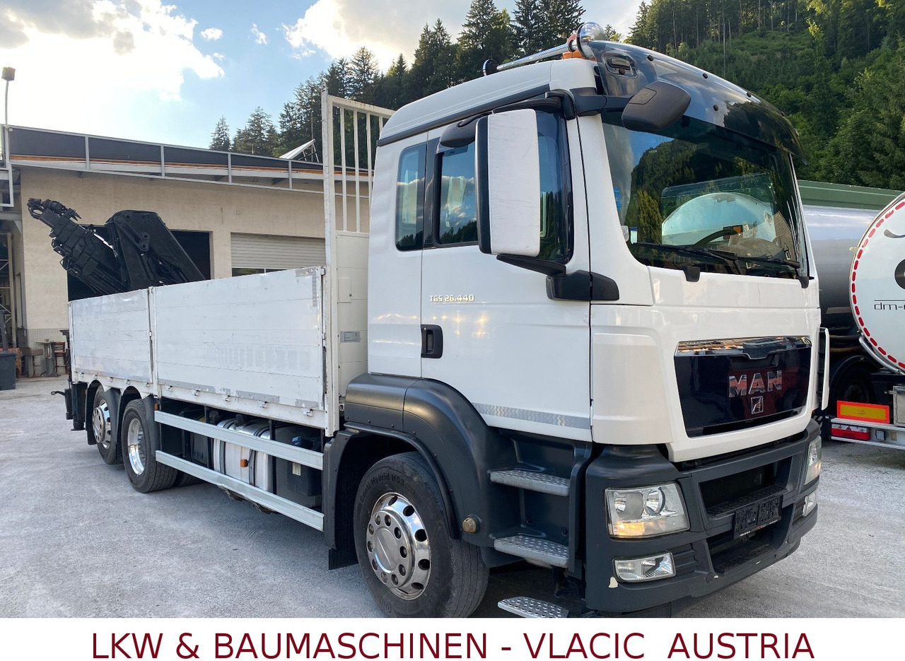 MAN 26.440 mit Kran HIAB 166 5XHydraulikauschub - Camião de caixa aberta/ Plataforma, Camião grua: foto 2 MAN 26.440 mit Kran HIAB 166 5XHydraulikauschub - Camião de caixa aberta/ Plataforma, Camião grua: foto 2