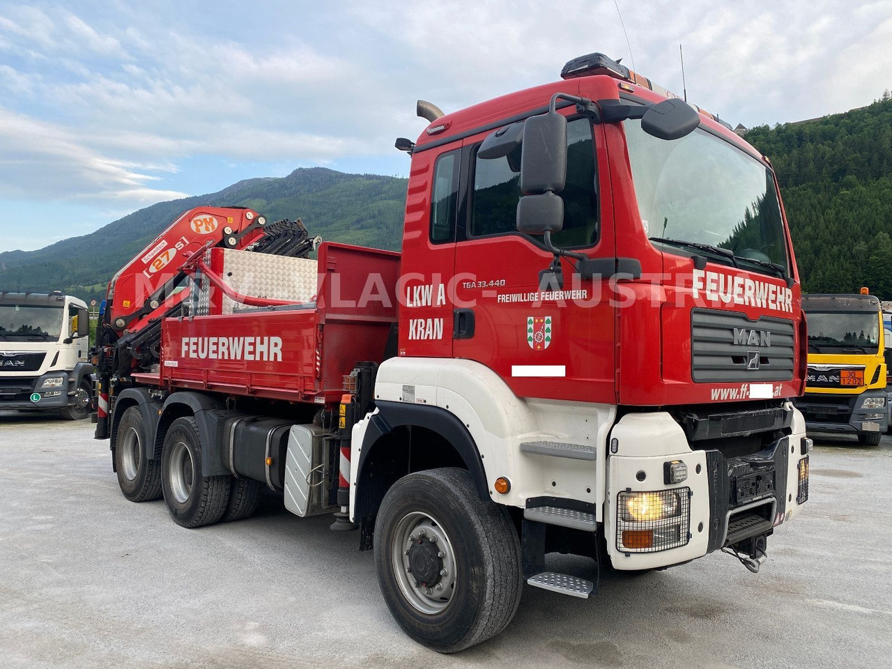 MAN 33.440 6x6 KRAN PM27 und Frontseilwinde 60lm - Camião de caixa aberta/ Plataforma, Camião grua: foto 2 MAN 33.440 6x6 KRAN PM27 und Frontseilwinde 60lm - Camião de caixa aberta/ Plataforma, Camião grua: foto 2