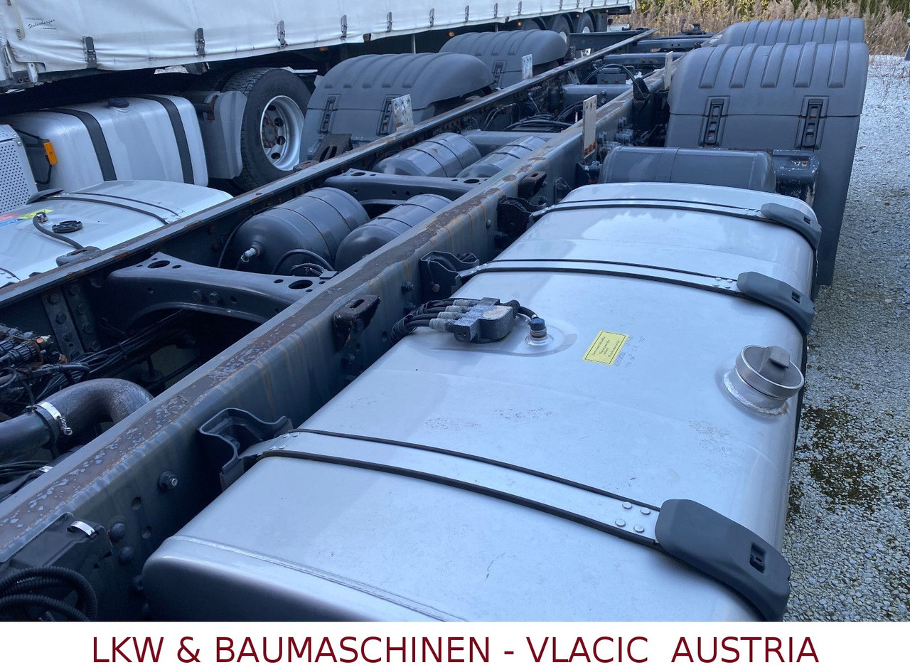 Scania R420 Fahrgestell - Camião chassi: foto 3 Scania R420 Fahrgestell - Camião chassi: foto 3