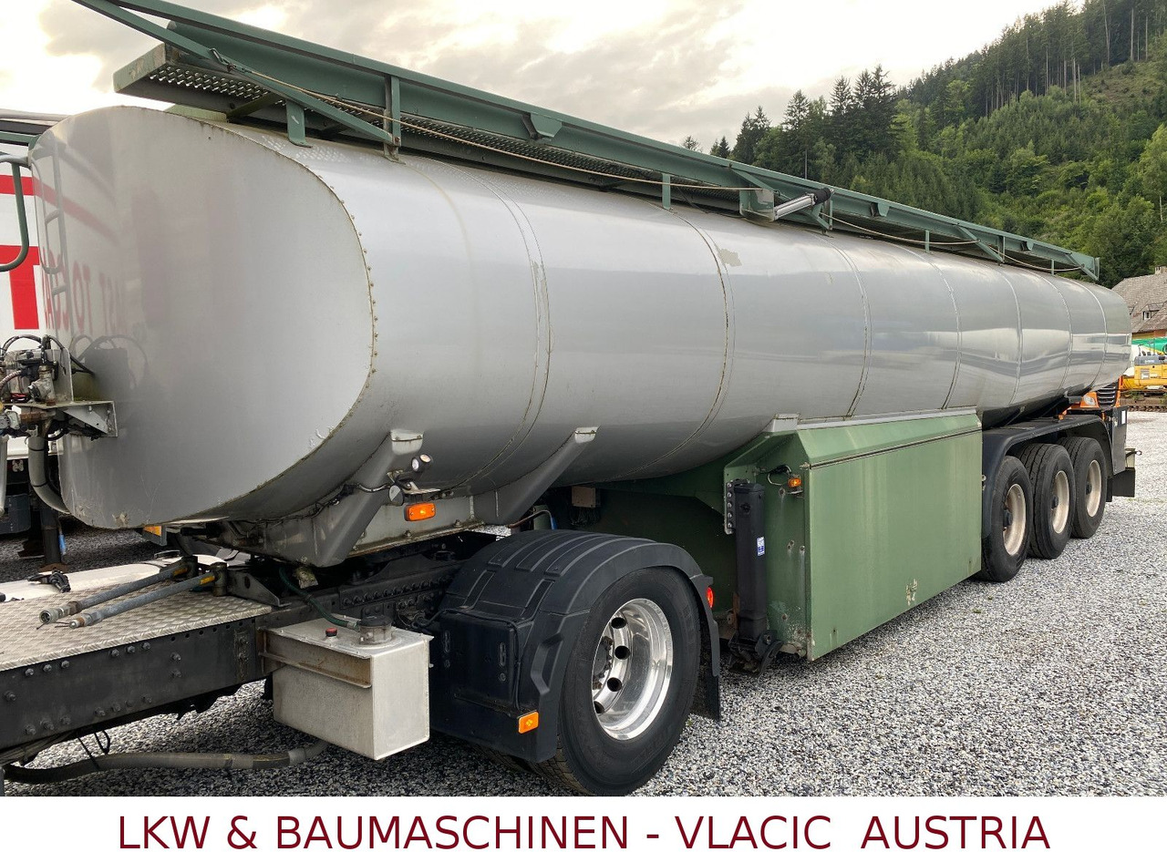 Schwarzmüller Tank für Öl transport - Semirreboque tanque: foto 1 Schwarzmüller Tank für Öl transport - Semirreboque tanque: foto 1