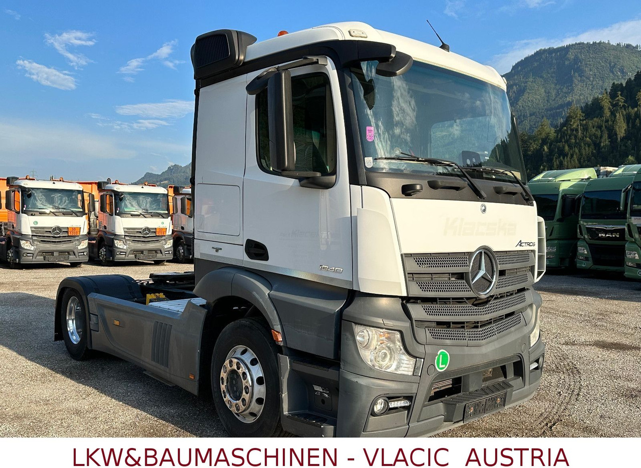 Mercedes-Benz Actros 1840 ADR ( 15 Stk. auf Lager 2017 jahr) - Tractor: foto 2 Mercedes-Benz Actros 1840 ADR ( 15 Stk. auf Lager 2017 jahr) - Tractor: foto 2