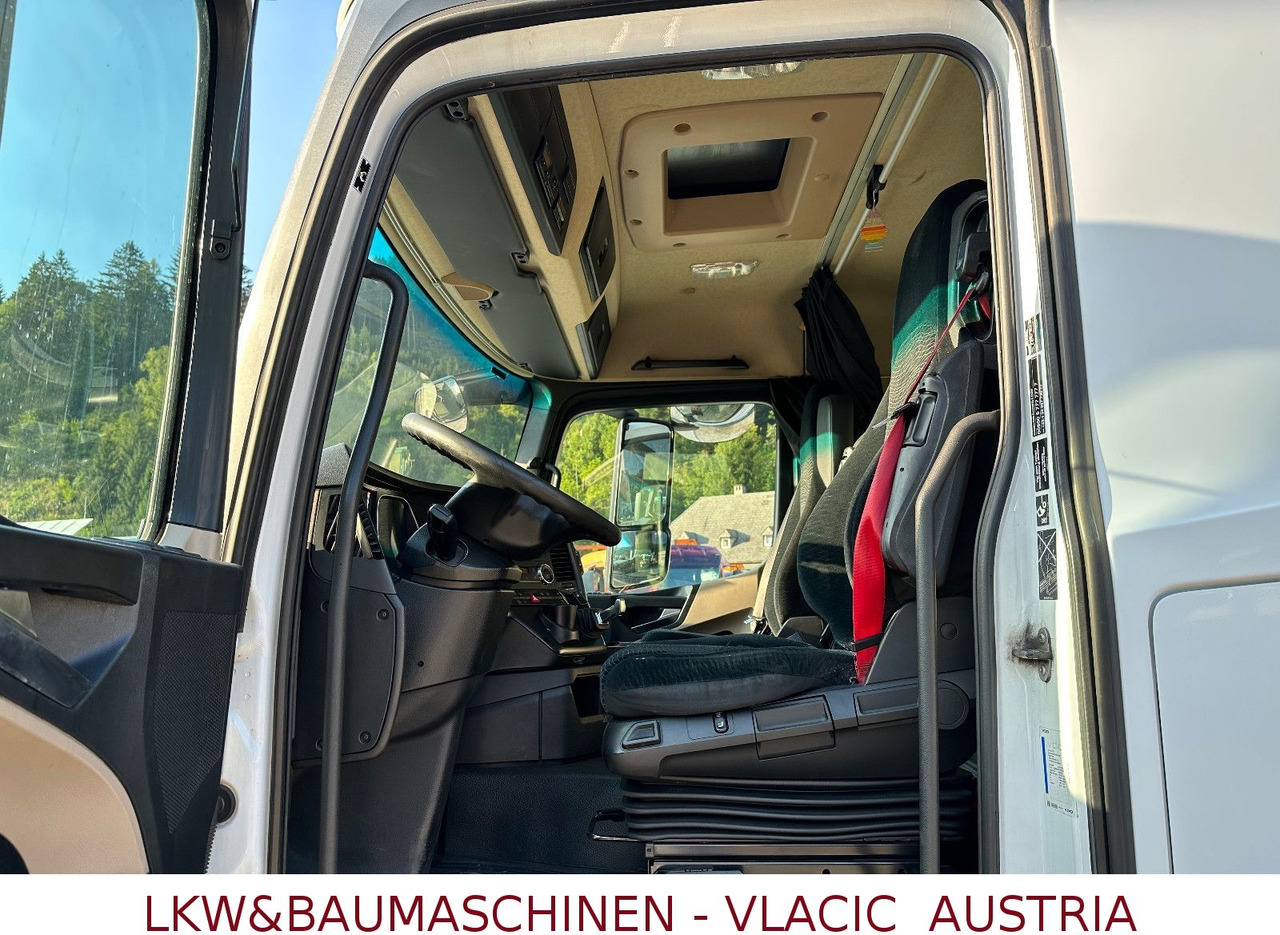 Mercedes-Benz Actros 1840 ADR ( 15 Stk. auf Lager 2017 jahr) - Tractor: foto 3 Mercedes-Benz Actros 1840 ADR ( 15 Stk. auf Lager 2017 jahr) - Tractor: foto 3