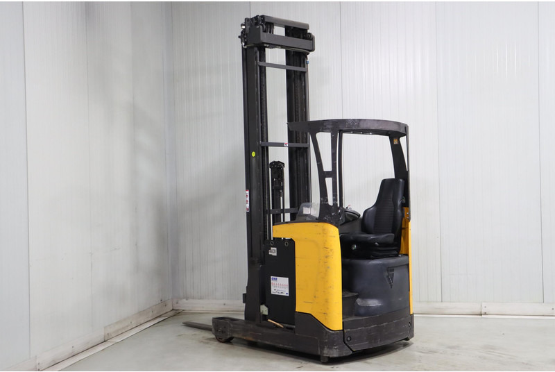 Atlet UMS160D - Empilhador retráctil: foto 4 Atlet UMS160D - Empilhador retráctil: foto 4