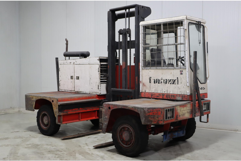 Fantuzzi SF45 - Empilhador lateral: foto 1 Fantuzzi SF45 - Empilhador lateral: foto 1