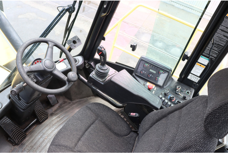 Hyster H10XM-8ECD - Manipulador de contentor: foto 2 Hyster H10XM-8ECD - Manipulador de contentor: foto 2